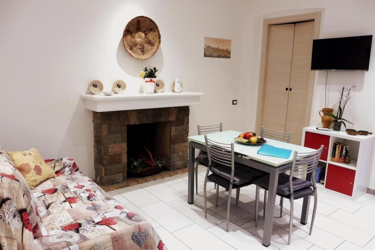 Apt Is Fradis Cagliari Exteriör bild